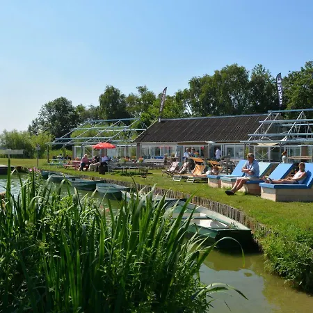 펜션 Quaint Holiday In Noordwijkerhout Near Lake 노르트베이크